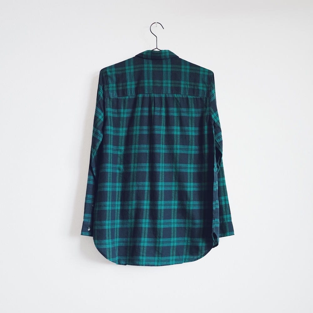 Madewell Ex Boyfriend Dark Plaid Classic Shirt - Picture 3 of 7